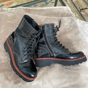 Coach Moto Hiker Boots in black for women. Size 7, Great Condition, Barely worn